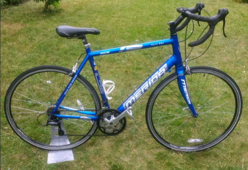 merida 880 road bike